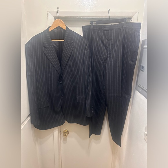 Jack Victor Canada Mens Black Pinstripe Wool Suit Blazer 48R Union Pants 42W VTG - Picture 1 of 12